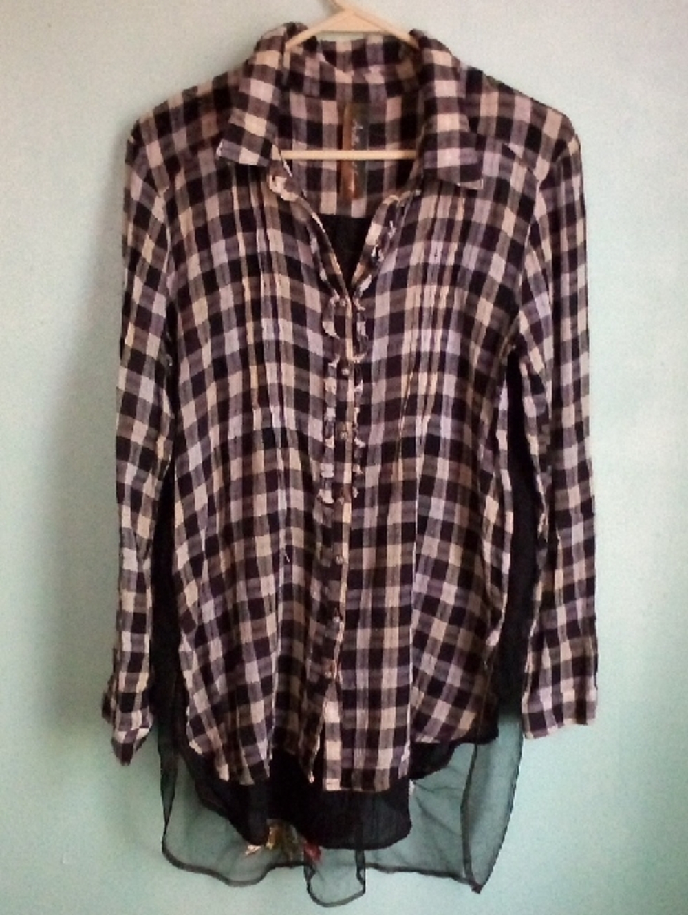 Plaid Button-Down Tunic Shirt in Black and White